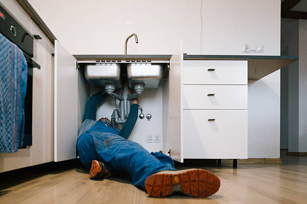 Professional Emergency Plumber technician working in Eastsound, WA